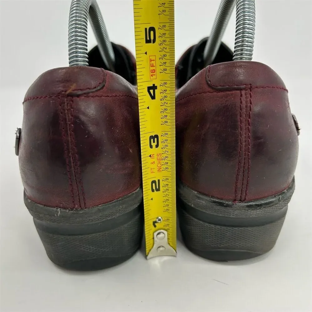 KEEN Women's Red Leather Slip-On Clog Loafers Size 10 Casual Comfort - Picture 9 of 15